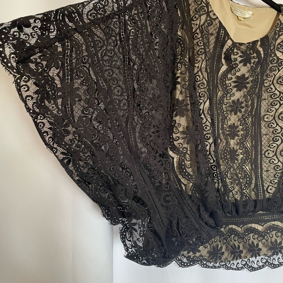 Beyond Vintage black lace with nude underlay top - Picture 2 of 6